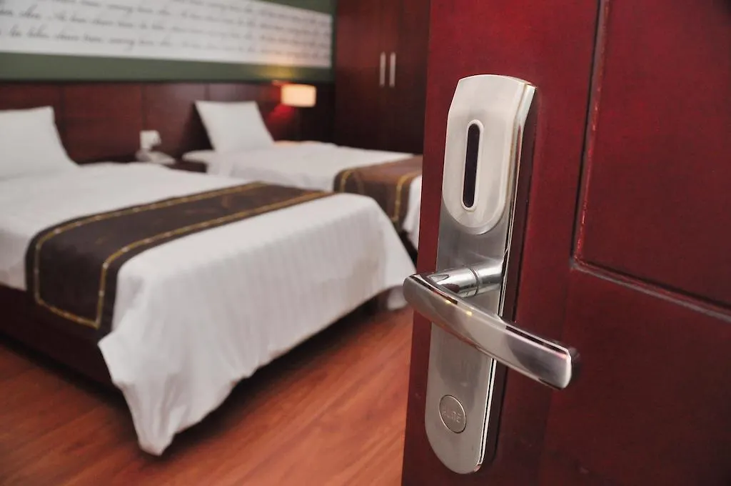 ***  Golden Summer Hotel Nha Trang Vietnam