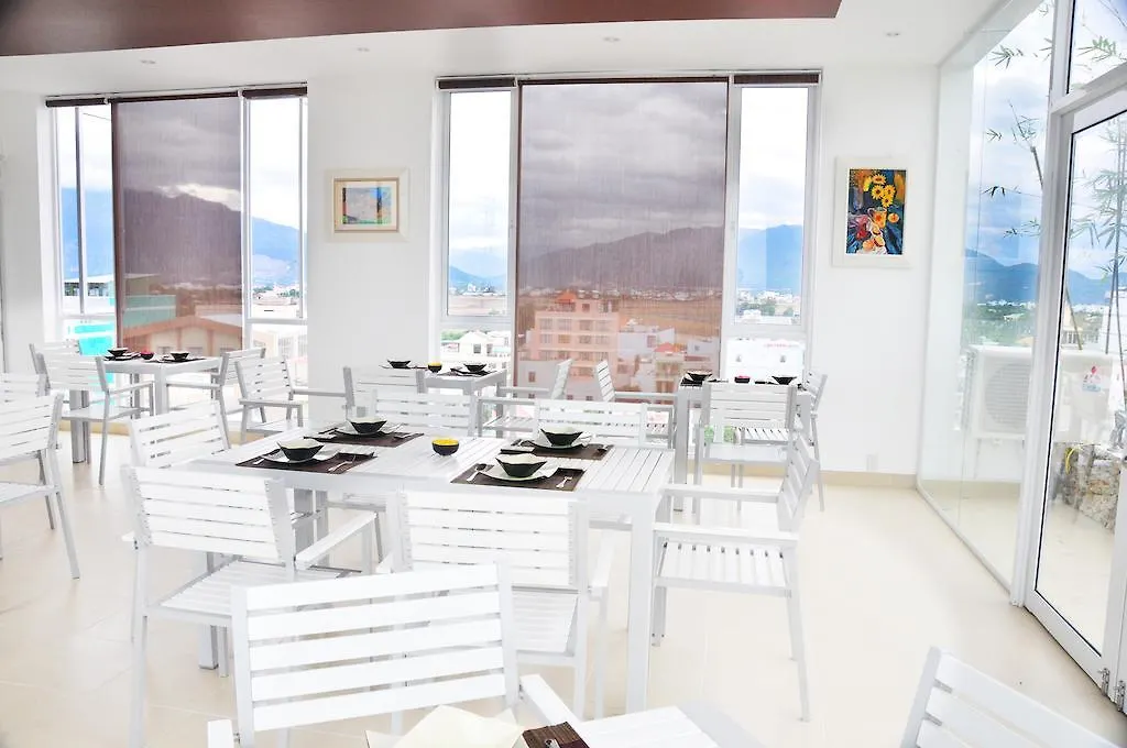 Golden Summer Hotel Nha Trang