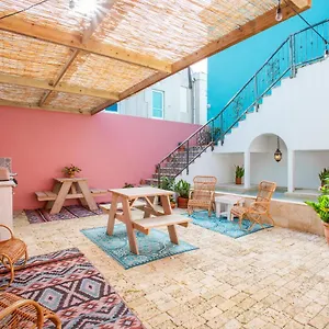 https://boho-bohemian-boutique-hotel.comcaribbean.com