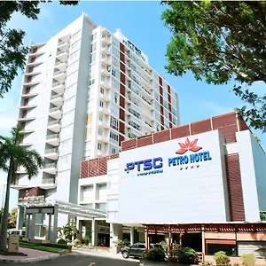 https://petro-hotel.hotelsvungtau.com